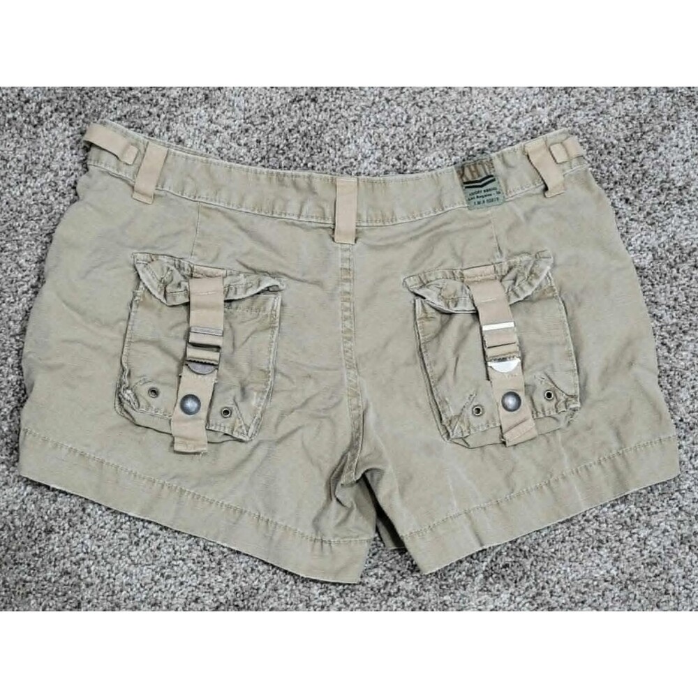 Womens Vintage Lucky Brand KH1 Khaki Buckle Shorts Size 26 Mid Rise 3 in. inseam